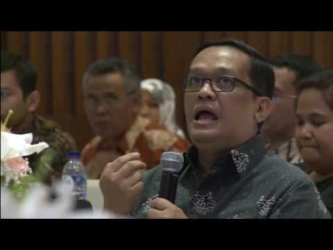 Embedded thumbnail for Green Prosperity Knowledge Fair - Roundtable Discussion Perhutanan Sosial